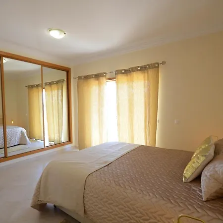 Casa Da Torre Espetacular V4 Com Piscina *