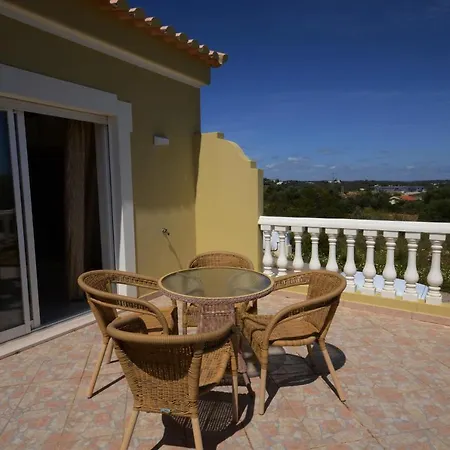 Casa Da Torre Espetacular V4 Com Piscina * Portimao