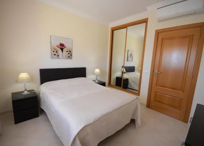 Villa Casa Da Torre Espetacular V4 Com Piscina *