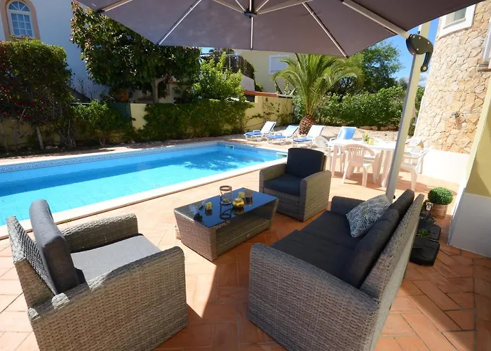 Casa Da Torre Espetacular V4 Com Piscina * Portimão