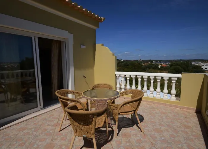 Casa Da Torre Espetacular V4 Com Piscina * Portimão