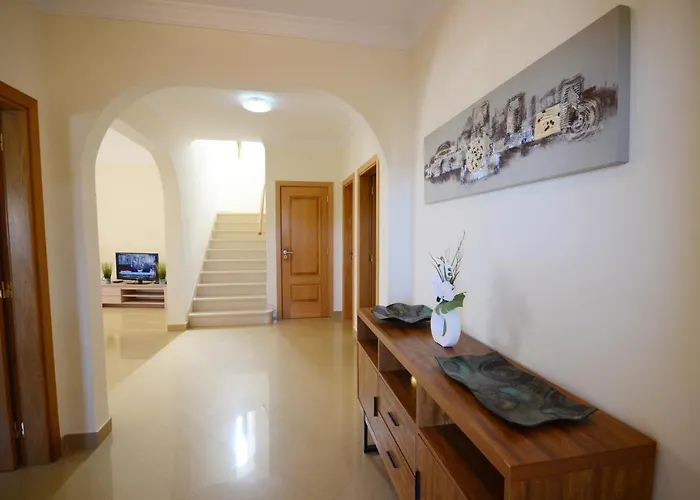 Casa Da Torre Espetacular V4 Com Piscina